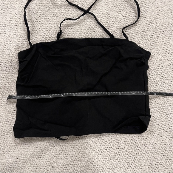 Divided black cropped tank top size XS - Picture 2 of 4